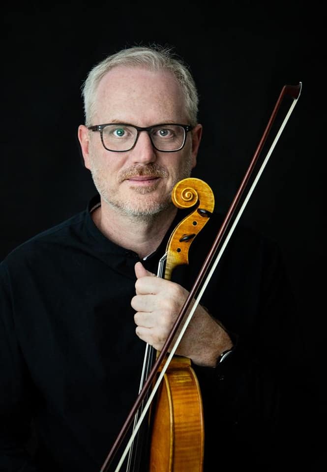 Portrait Saverio Ruol Ruzzini mit Viola