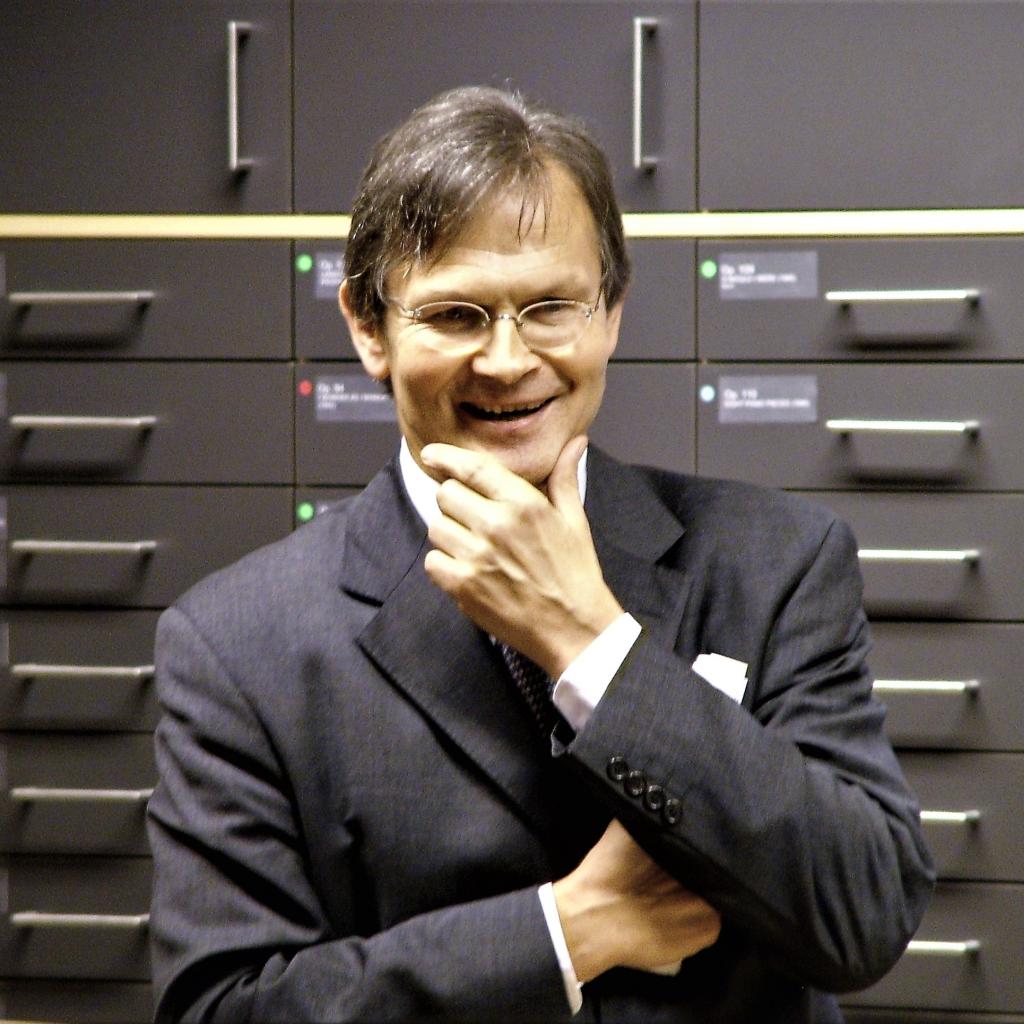 Ernst Kovacic Portrait, Eröffnung der Ernst-Krenek-Institut-Privatstiftung Krems 2004