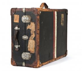 Ernst Kreneks Koffer der Emigration 